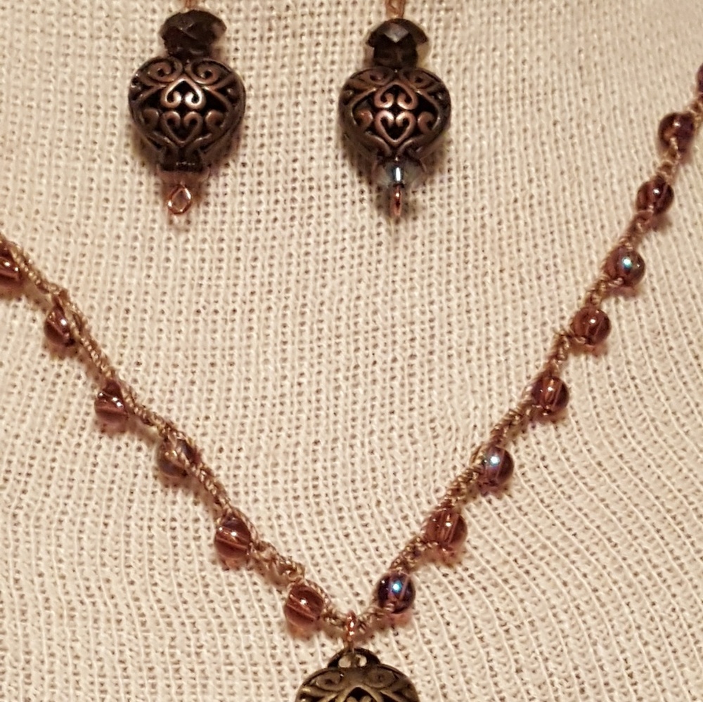 Necklace and Earings Set